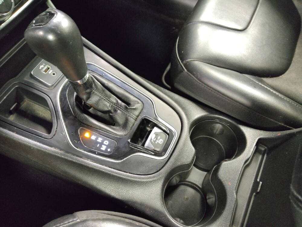 2020 Jeep Cherokee in San Antonio, TX 78238 - 18123495 26