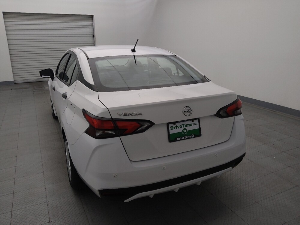 2021 Nissan Versa in Live Oak, TX 78233 - 18123498 6