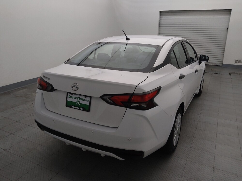 2021 Nissan Versa in Live Oak, TX 78233 - 18123498 7