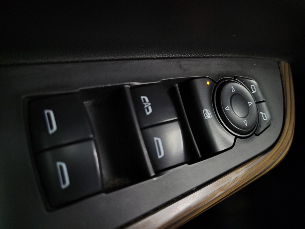 2021 GMC Acadia in Las Vegas, NV 89104 - 18123501 27