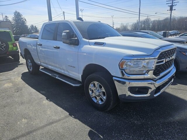 2024 RAM 2500 in Bedford, OH 44146 - 18123504 3