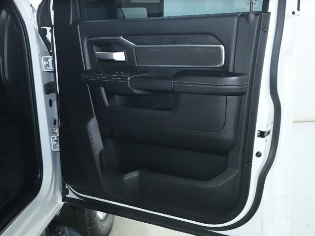 2024 RAM 2500 in Bedford, OH 44146 - 18123504 33