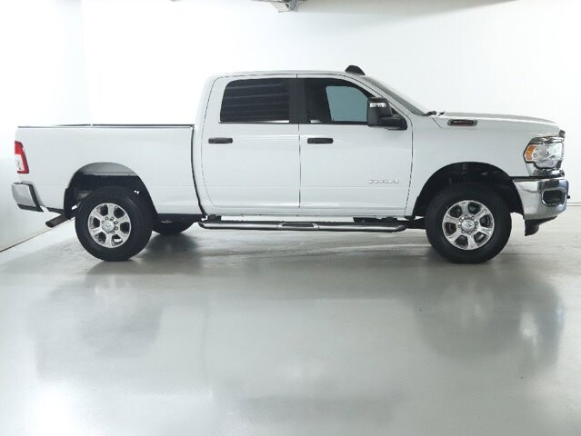 2024 RAM 2500 in Bedford, OH 44146 - 18123504 11
