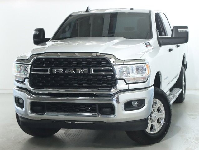 2024 RAM 2500 in Bedford, OH 44146 - 18123504 3