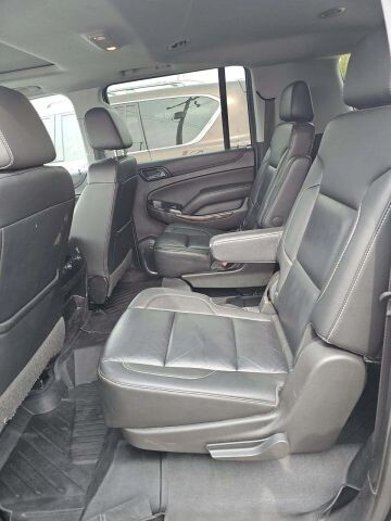 2019 Chevrolet Suburban in Wadena, MN 56482 - 18123516 8