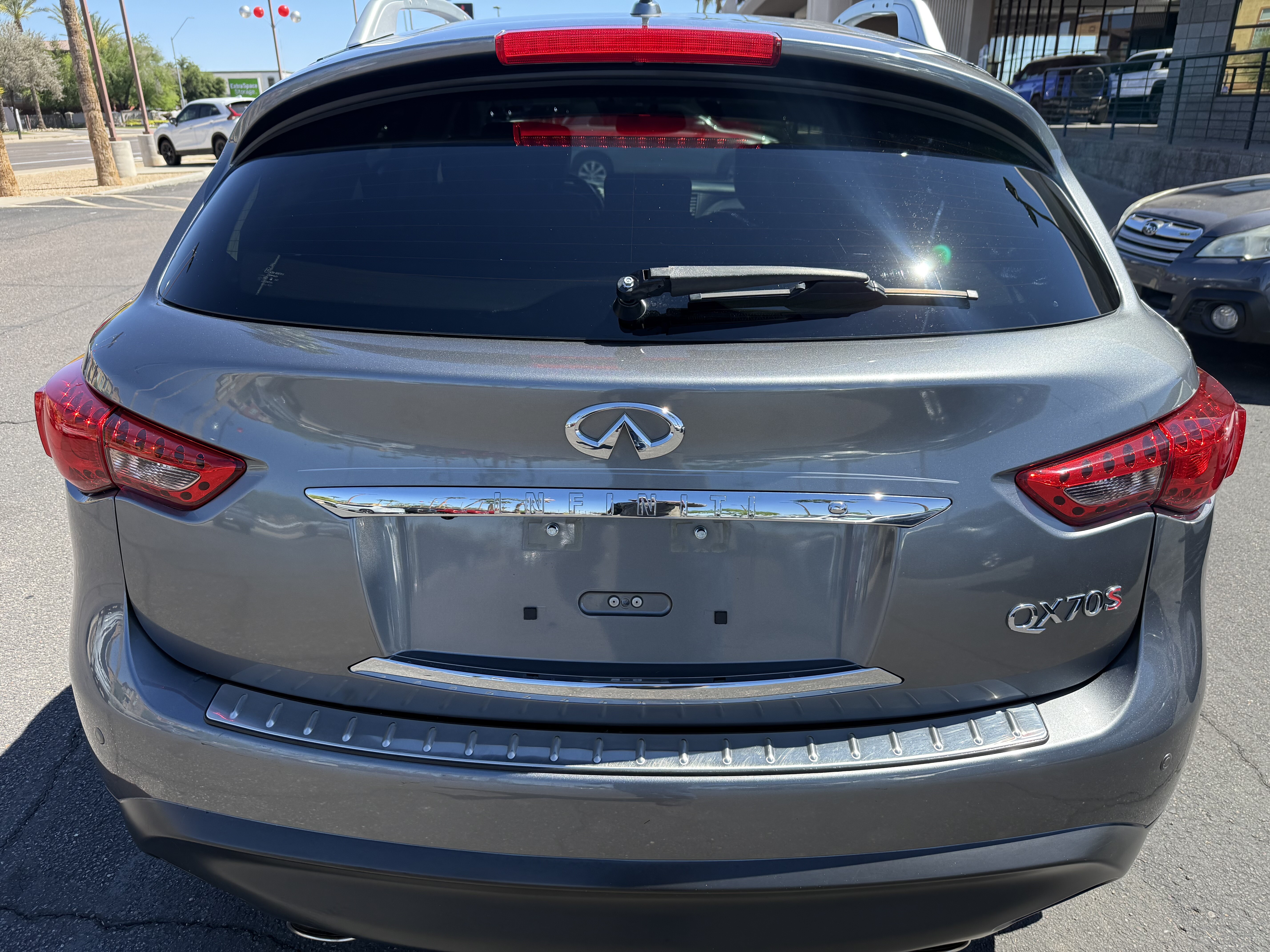 2016 INFINITI QX70 in Phoenix, AZ 85022 - 18123524 5