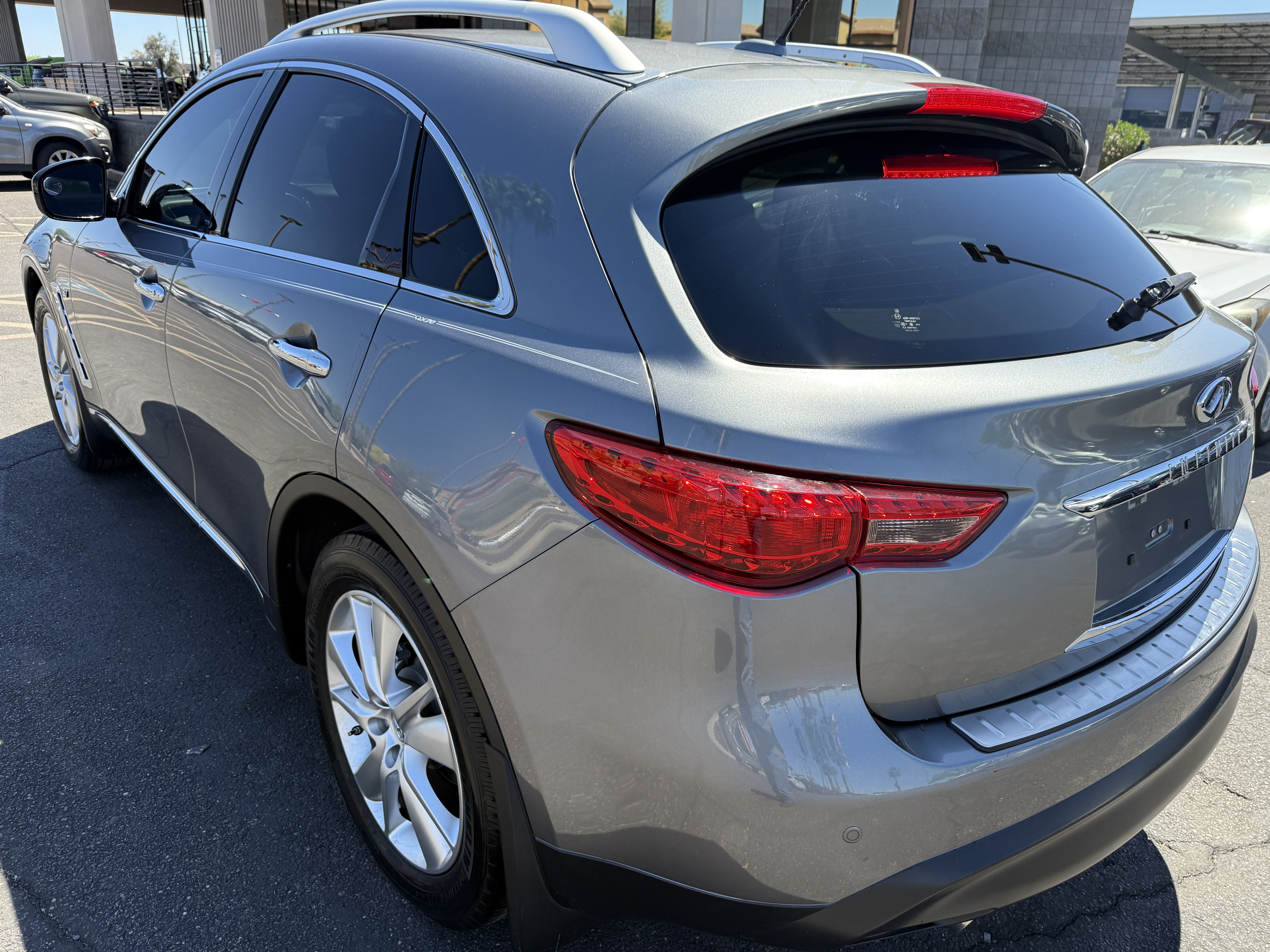 2016 INFINITI QX70 in Phoenix, AZ 85022 - 18123524 6