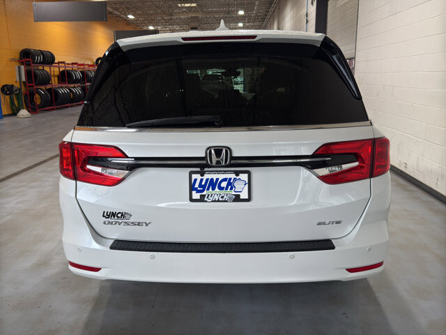 2022 Honda Odyssey in Burlington, WI 53105 - 18123534 4