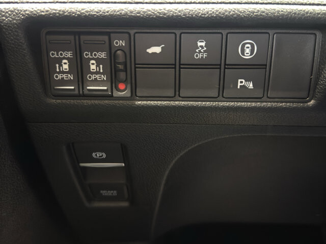 2022 Honda Odyssey in Burlington, WI 53105 - 18123534 28