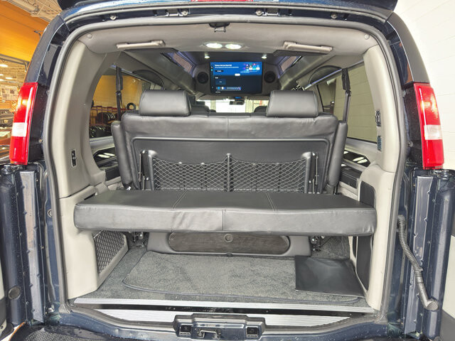 2026 Chevrolet Express 2500 in Burlington, WI 53105 - 18123536 31