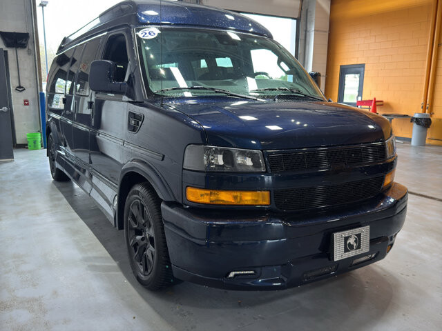 2026 Chevrolet Express 2500 in Burlington, WI 53105 - 18123536 57