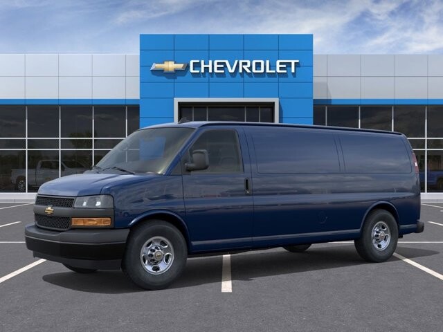 2026 Chevrolet Express 2500 in Burlington, WI 53105 - 18123536 2