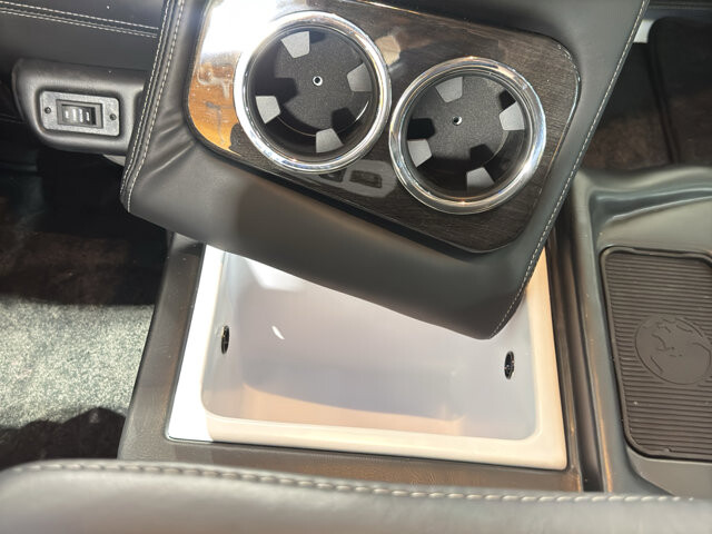 2026 Chevrolet Express 2500 in Burlington, WI 53105 - 18123536 47