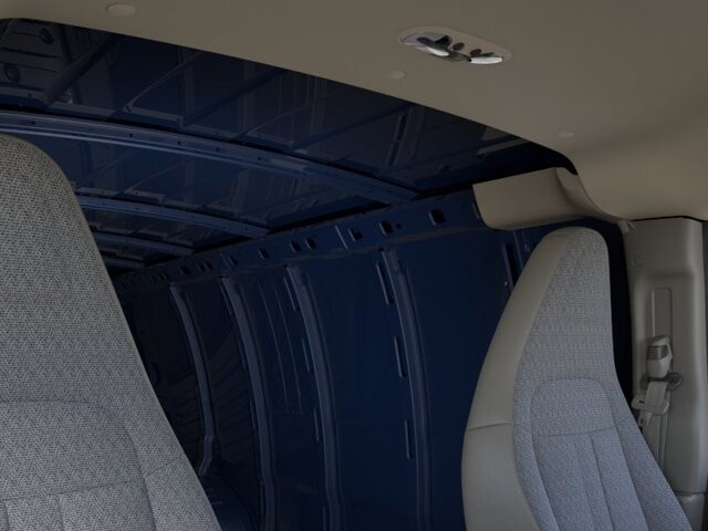 2026 Chevrolet Express 2500 in Burlington, WI 53105 - 18123536 27