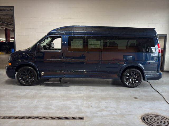 2026 Chevrolet Express 2500 in Burlington, WI 53105 - 18123536 52