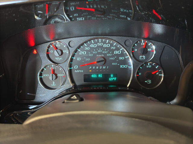 2026 Chevrolet Express 2500 in Burlington, WI 53105 - 18123536 36