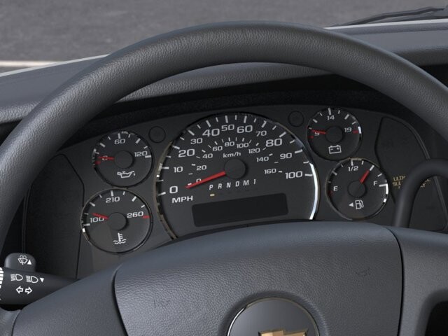 2026 Chevrolet Express 2500 in Burlington, WI 53105 - 18123536 21