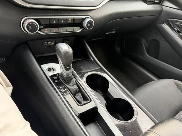 2021 Nissan Altima in Baltimore, MD 21225 - 18123538 36