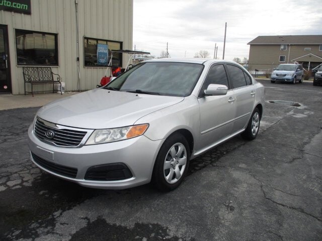 2010 Kia Optima in Oak Grove, MO 64075 - 18123540