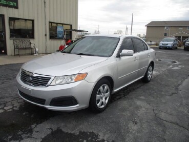 2010 Kia Optima in Oak Grove, MO 64075