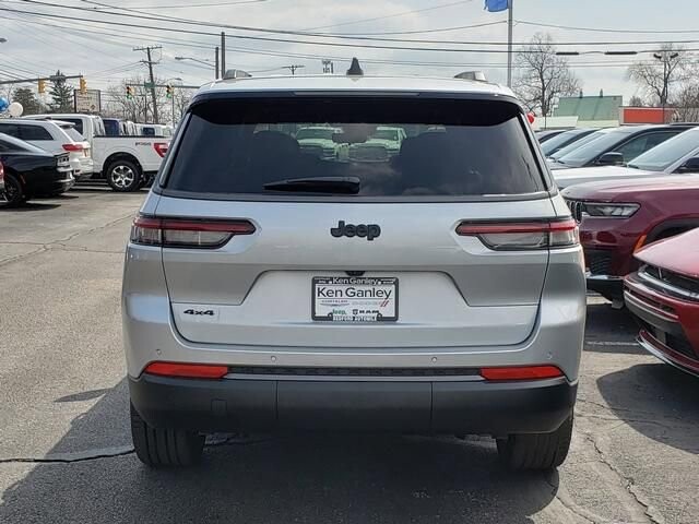 2026 Jeep Grand Cherokee L in Bedford, OH 44146 - 18123543 4