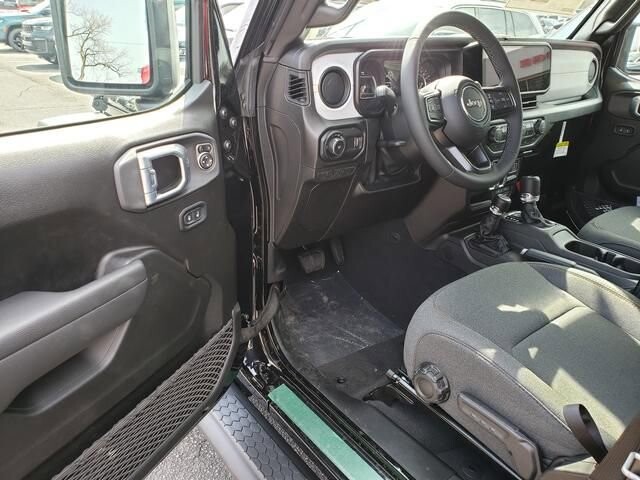 2026 Jeep Wrangler in Bedford, OH 44146 - 18123545 6