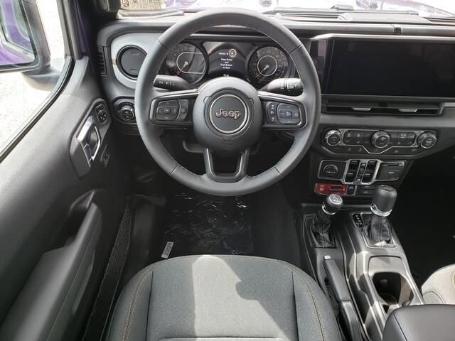 2026 Jeep Gladiator in Bedford, OH 44146 - 18123546 9