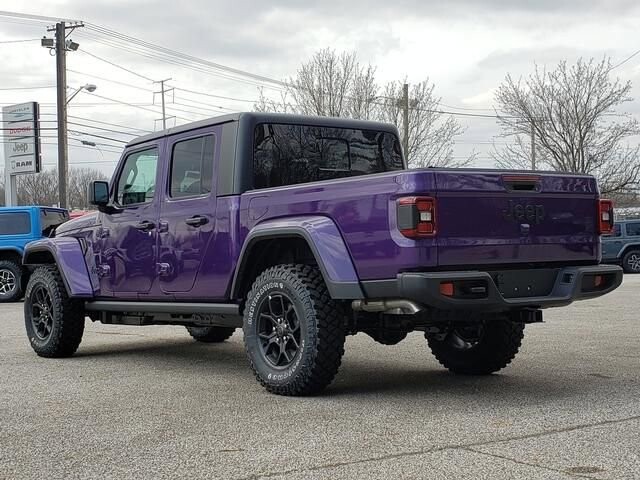 2026 Jeep Gladiator in Bedford, OH 44146 - 18123546 3