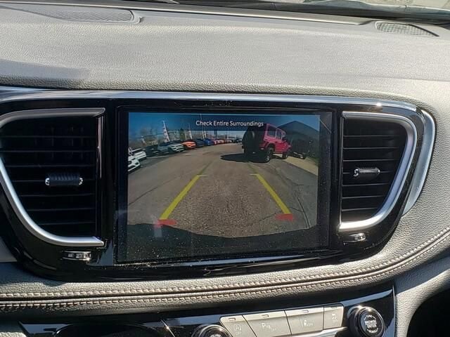 2026 Chrysler Pacifica in Bedford, OH 44146 - 18123547 11