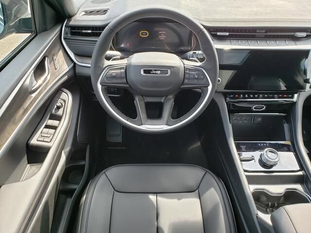 2026 Jeep Grand Cherokee L in Bedford, OH 44146 - 18123548 10