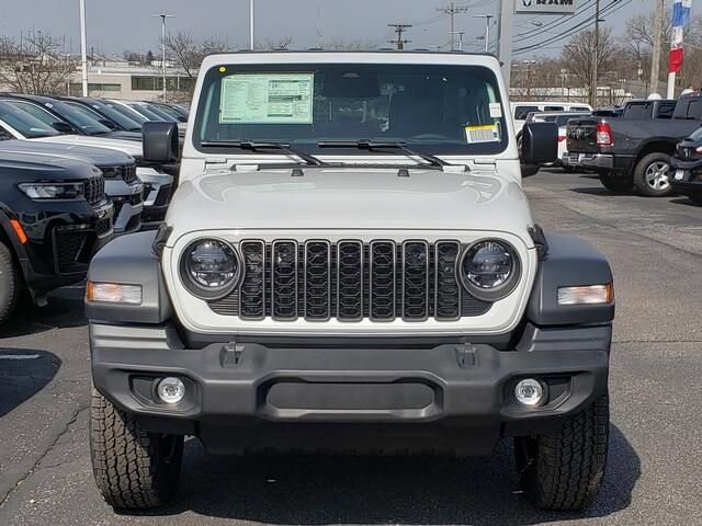 2026 Jeep Wrangler in Bedford, OH 44146 - 18123549 5
