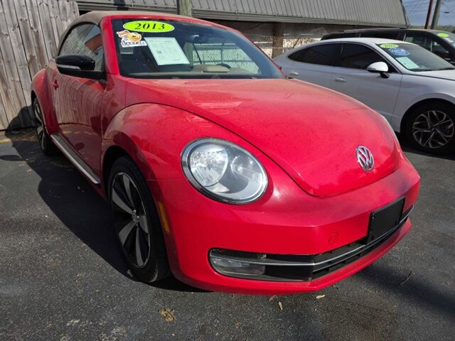 2013 Volkswagen Beetle in Knoxville, TN 37912 - 18123554 2