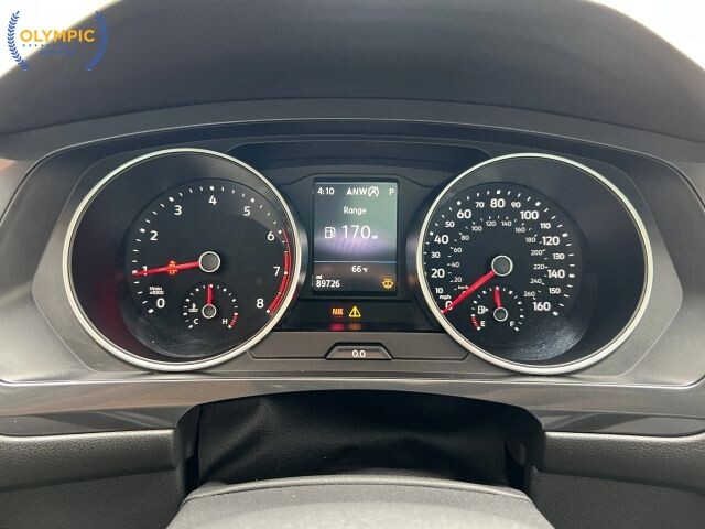 2018 Volkswagen Tiguan in Decatur, GA 30032 - 18123561 26