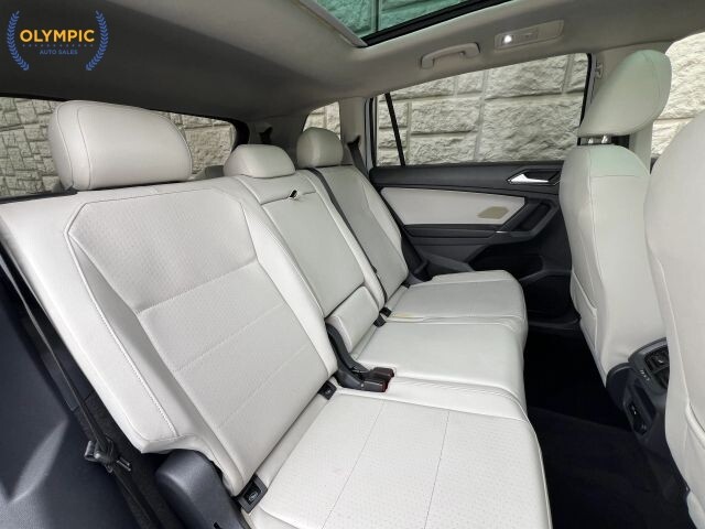 2018 Volkswagen Tiguan in Decatur, GA 30032 - 18123561 45