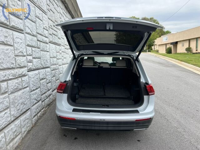 2018 Volkswagen Tiguan in Decatur, GA 30032 - 18123561 50