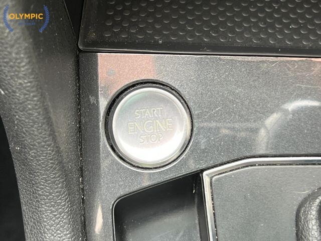 2018 Volkswagen Tiguan in Decatur, GA 30032 - 18123561 33