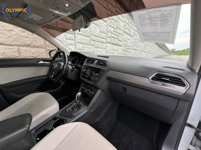 2018 Volkswagen Tiguan in Decatur, GA 30032 - 18123561 22