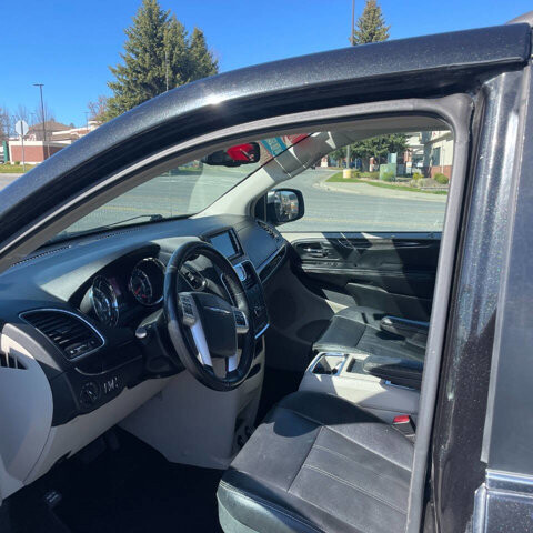 2016 Chrysler Town & Country in Coeur d&amp;#039;Alene, ID 83815 - 18123573 9