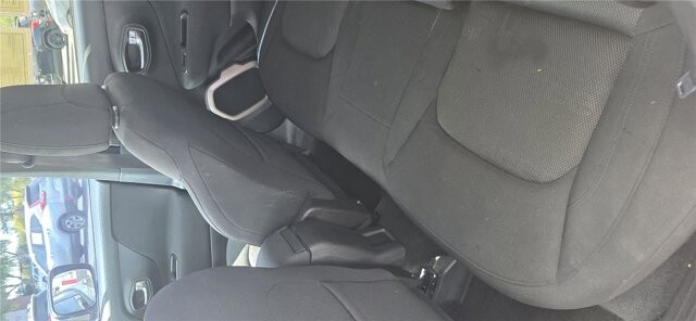 2016 Jeep Renegade in Mesa, AZ 85212 - 18123582 13