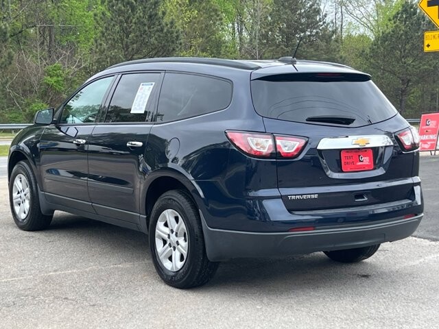 2017 Chevrolet Traverse in Flowery Branch, GA 30542 - 18123590 5