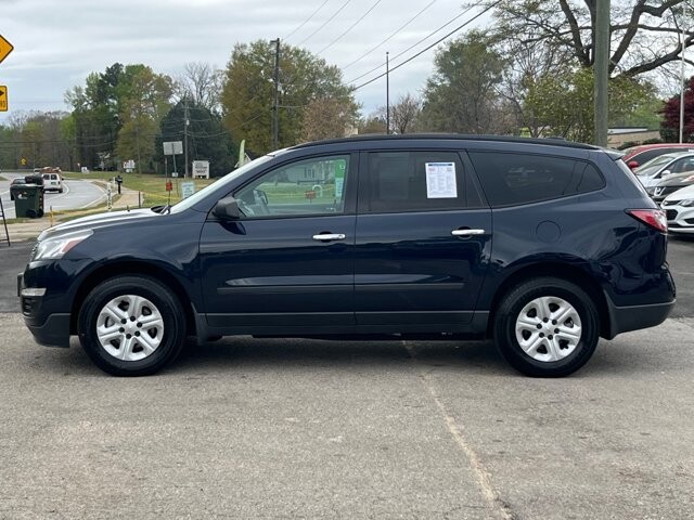 2017 Chevrolet Traverse in Flowery Branch, GA 30542 - 18123590 3