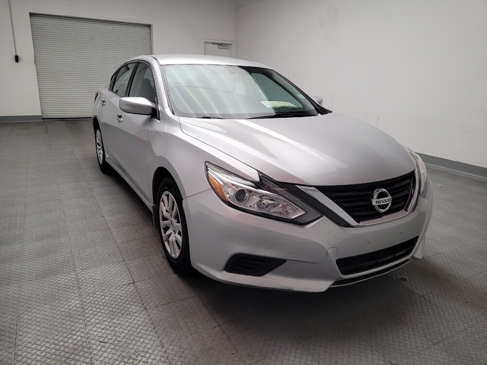 2016 Nissan Altima in Fresno, CA 93726 - 18123595 14