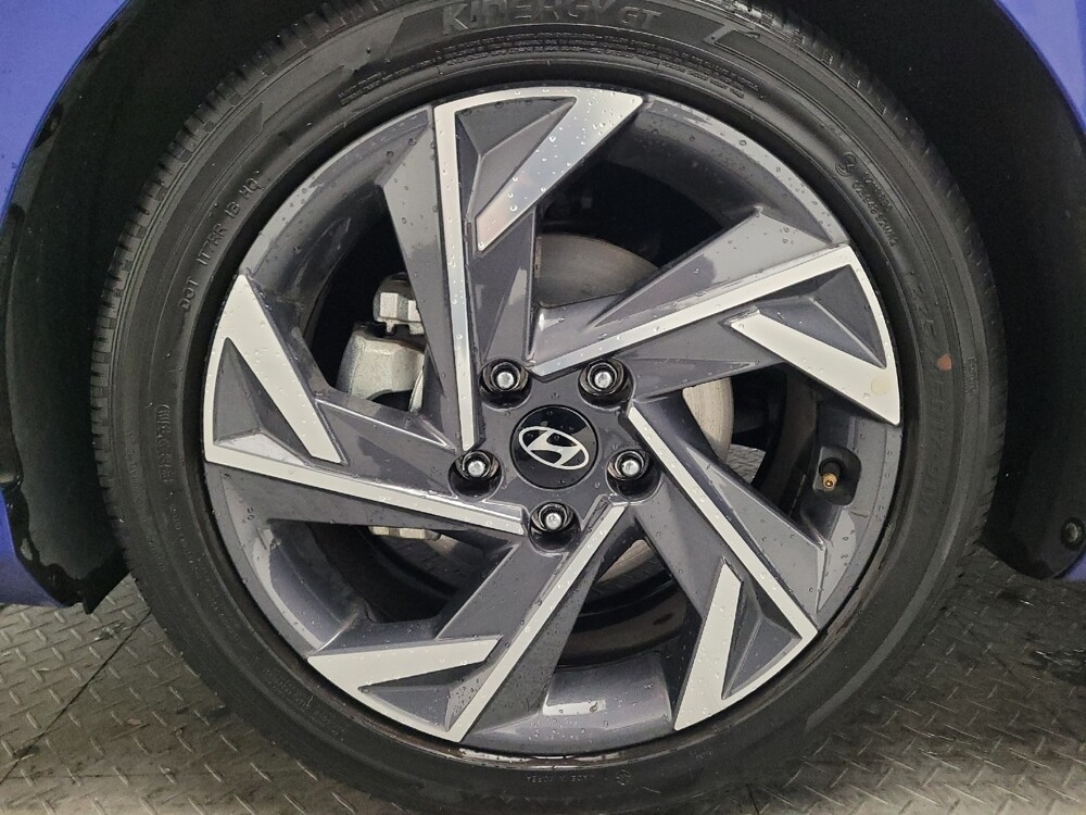 2025 Hyundai Elantra in Fresno, CA 93726 - 18123597 31