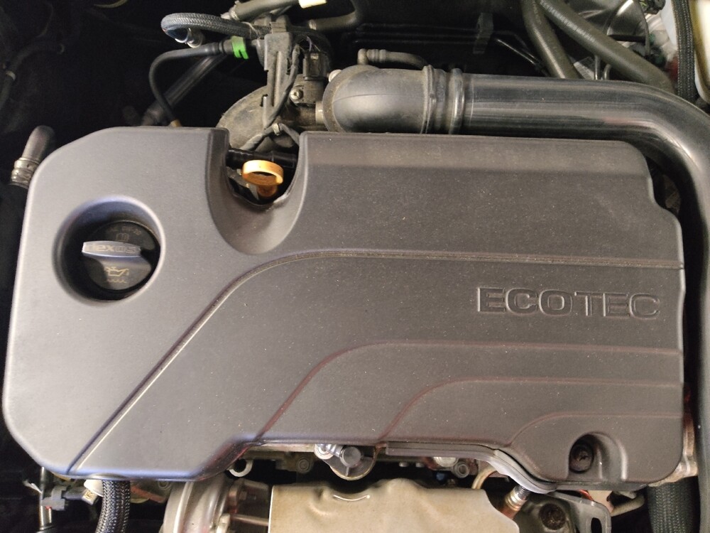 2020 Chevrolet Malibu in Chattanooga, TN 37421 - 18123613 30