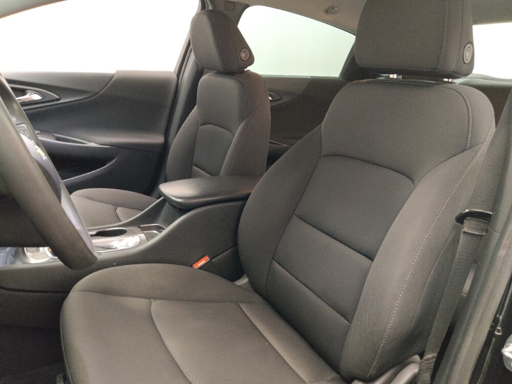 2020 Chevrolet Malibu in Chattanooga, TN 37421 - 18123613 17