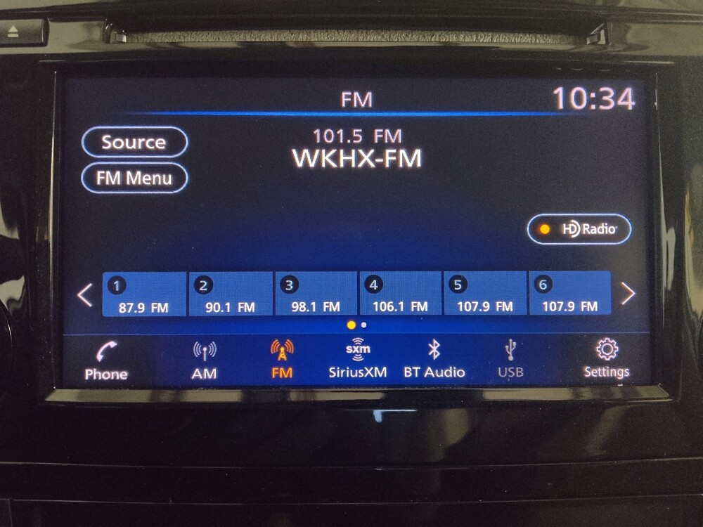 2018 Nissan Rogue in Knoxville, TN 37923 - 18123616 25