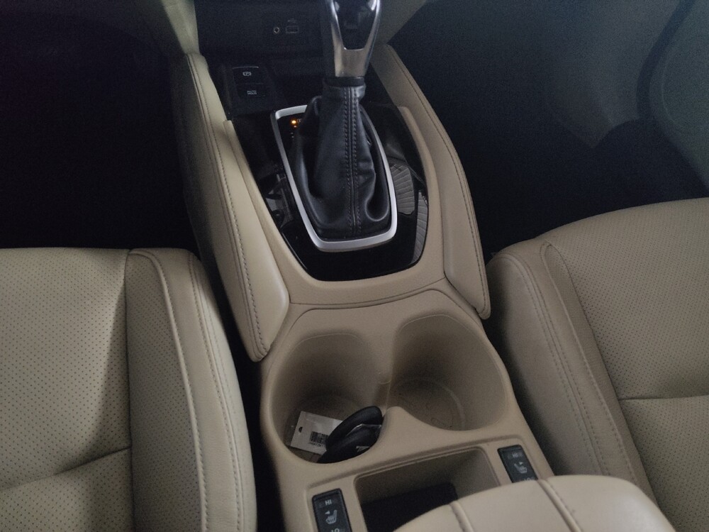 2018 Nissan Rogue in Knoxville, TN 37923 - 18123616 26