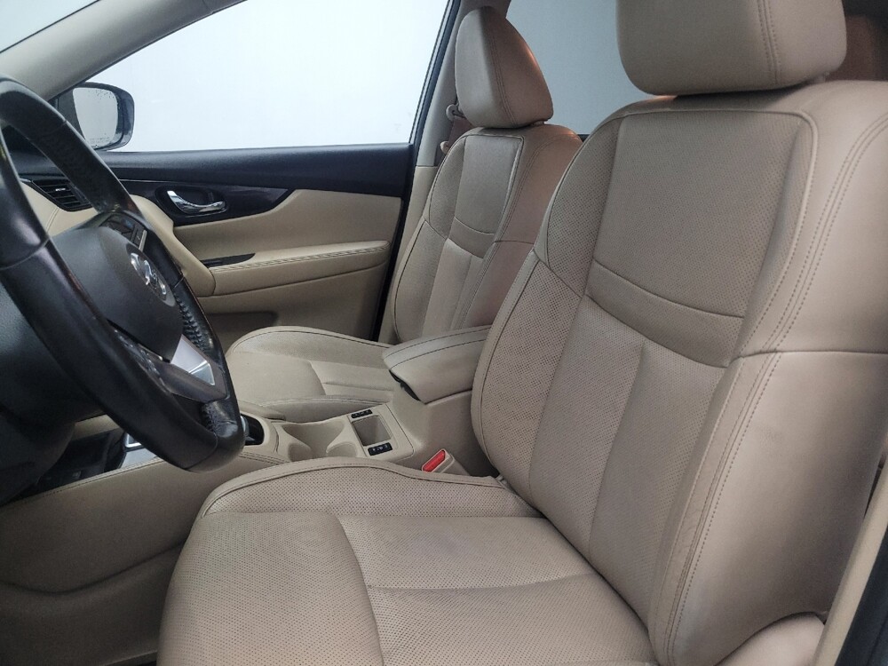 2018 Nissan Rogue in Knoxville, TN 37923 - 18123616 17