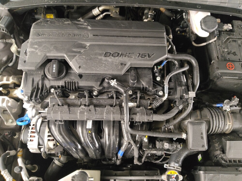 2025 Hyundai Elantra in Chattanooga, TN 37421 - 18123618 30