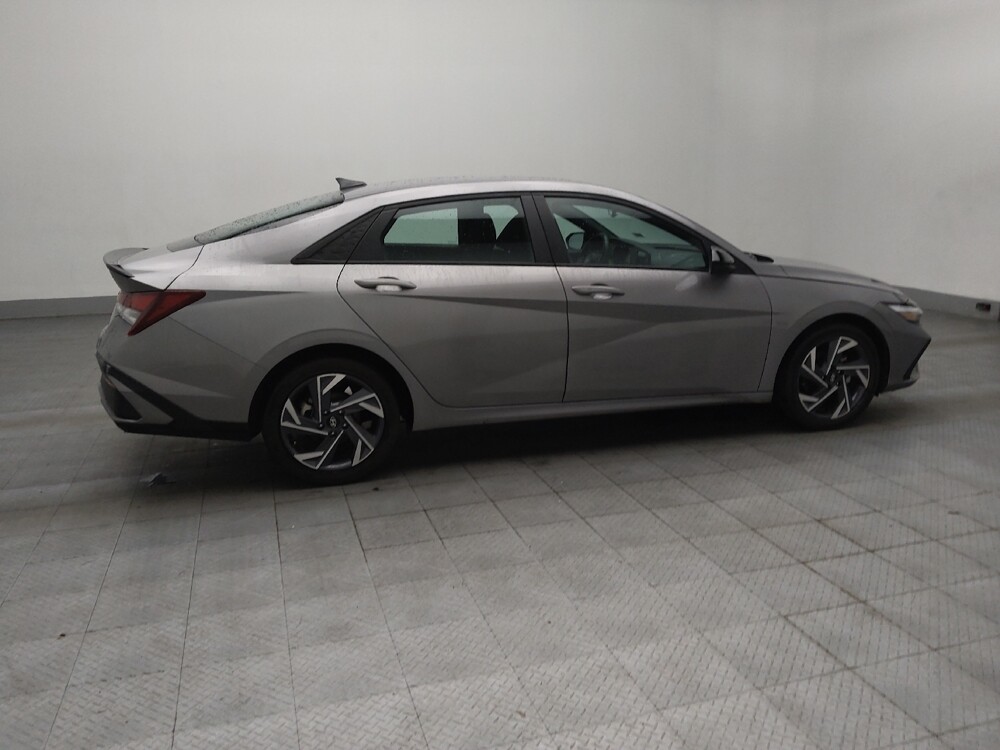 2025 Hyundai Elantra in Chattanooga, TN 37421 - 18123618 10